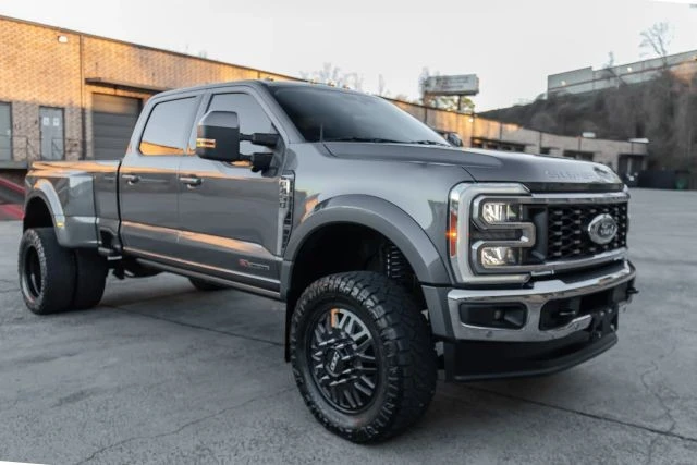 2023 Ford Super Duty 5th Gen - Image 11 of 21