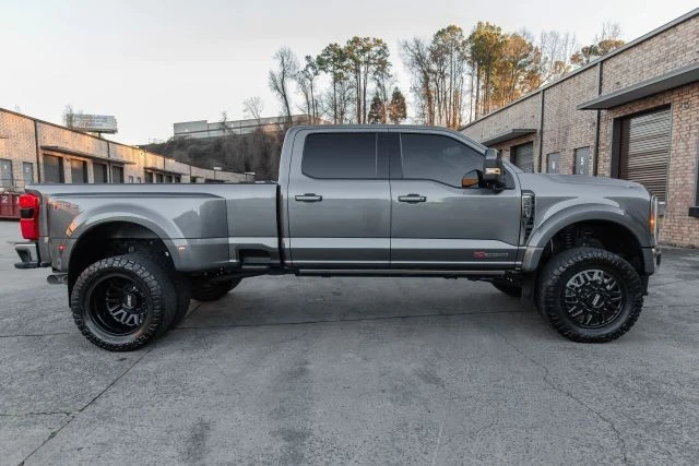2023 Ford Super Duty 5th Gen - Image 13 of 21