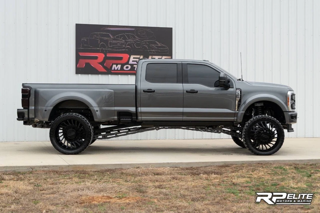 2023 Ford Super Duty 5th Gen - Image 9 of 21