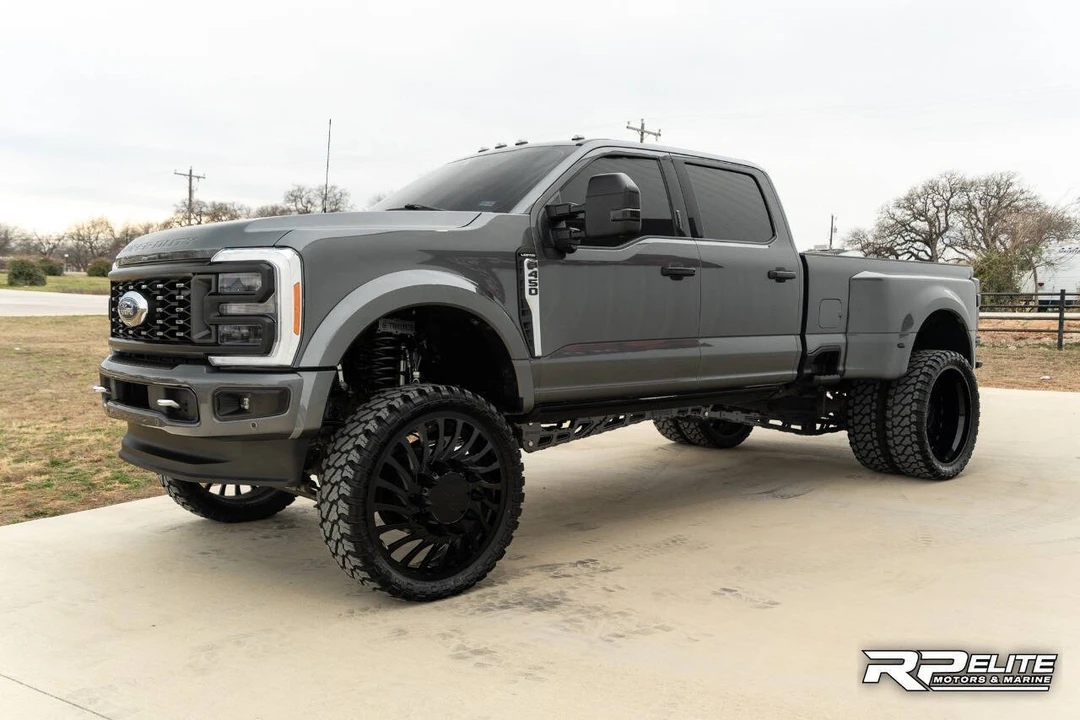 2023 Ford Super Duty 5th Gen - Image 5 of 21