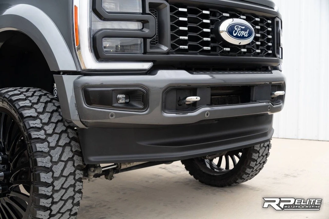 2023 Ford Super Duty 5th Gen - Image 18 of 21