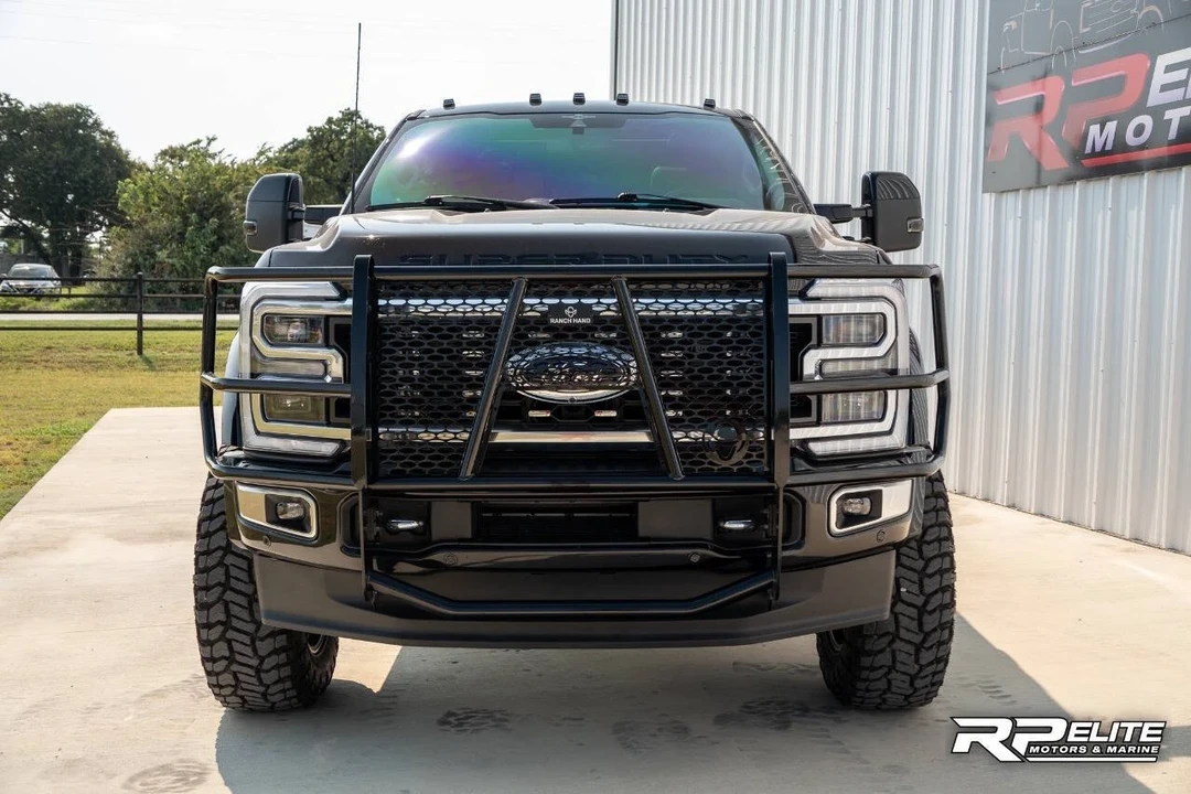 2023 Ford Super Duty 5th Gen - Image 19 of 21