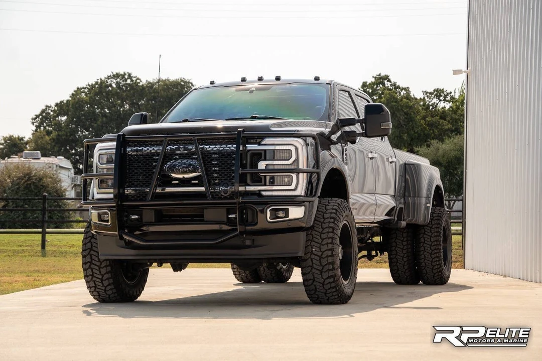 2023 Ford Super Duty 5th Gen - Image 5 of 21
