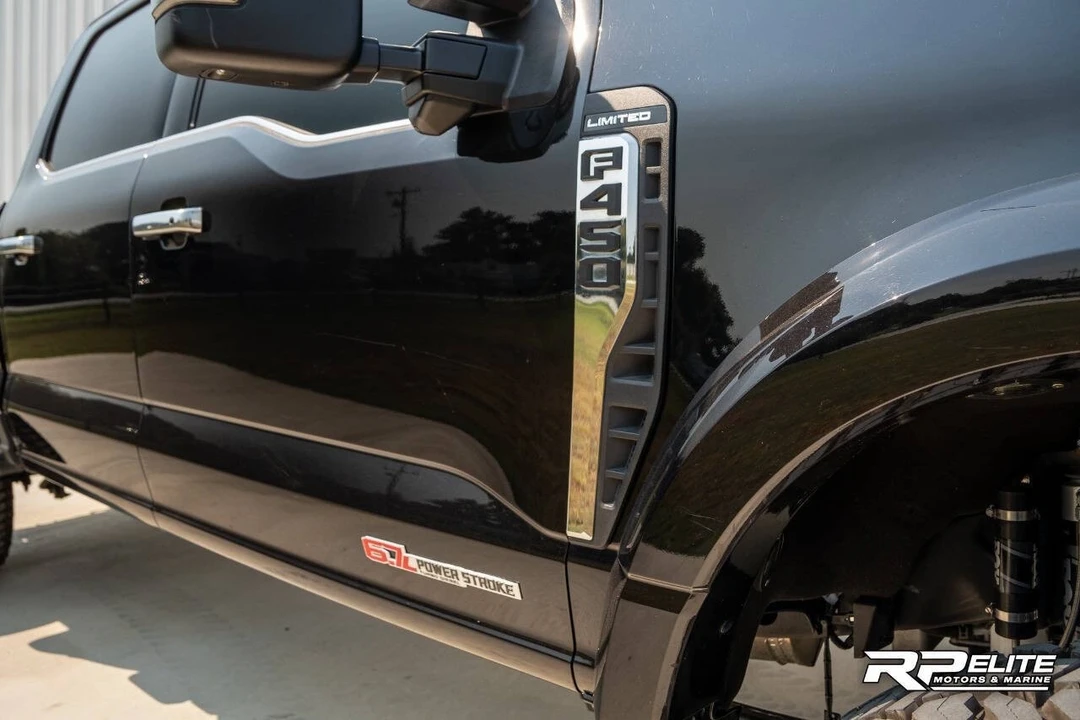 2023 Ford Super Duty 5th Gen - Image 14 of 21