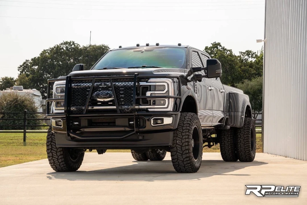 2023 Ford Super Duty 5th Gen - Image 5 of 21