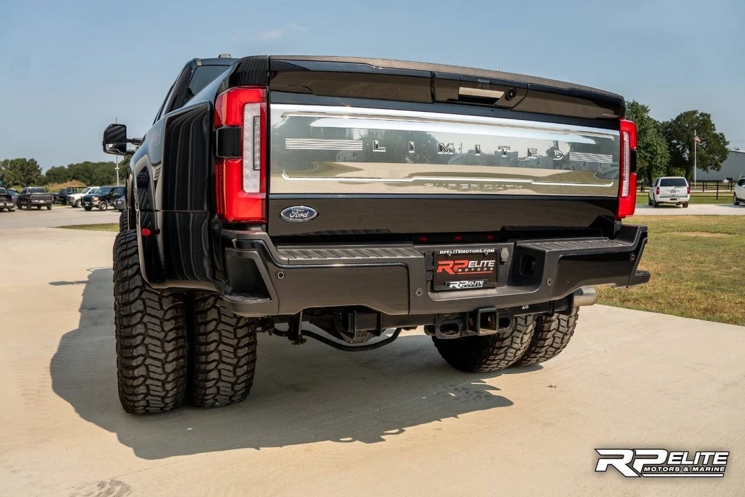 2023 Ford Super Duty 5th Gen - Image 8 of 21