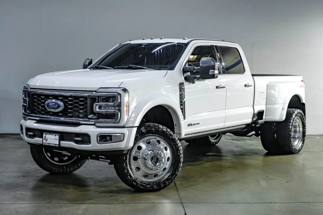2023 Ford Super Duty 5th Gen - Image 8 of 31