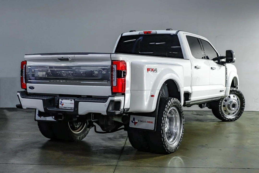 2023 Ford Super Duty 5th Gen - Image 12 of 31