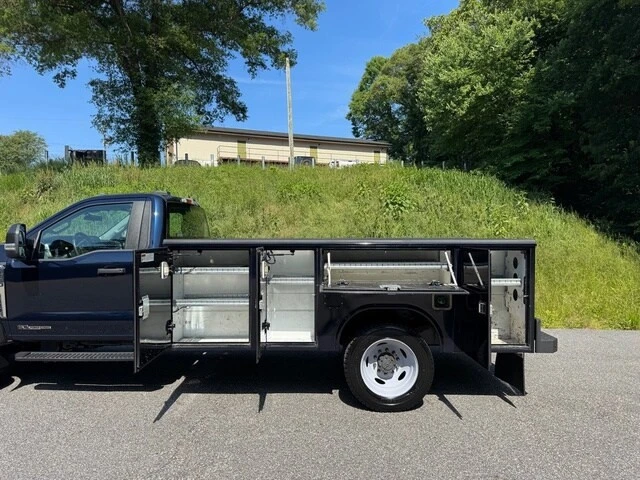 2023 Ford Super Duty 5th Gen - Image 11 of 25