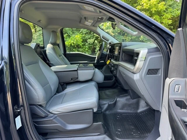 2023 Ford Super Duty 5th Gen - Image 15 of 25
