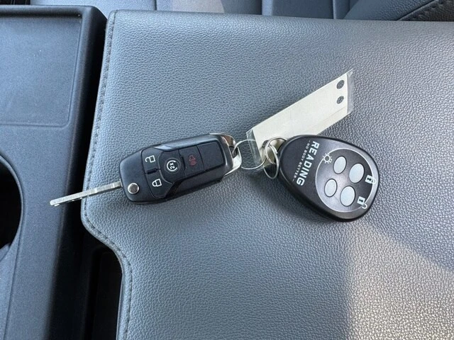 2023 Ford Super Duty 5th Gen - Image 24 of 25