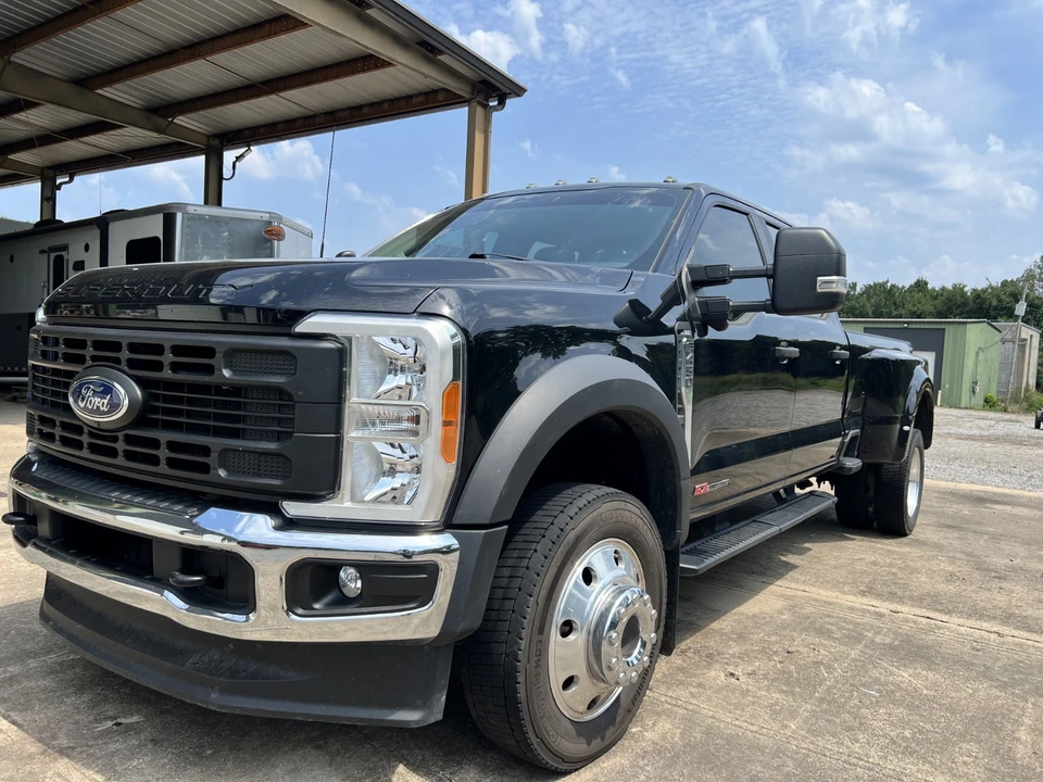 2023 Ford Super Duty 5th Gen - Image 16 of 17