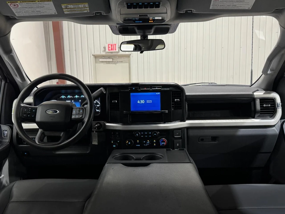 2023 Ford Super Duty 5th Gen - Image 20 of 31