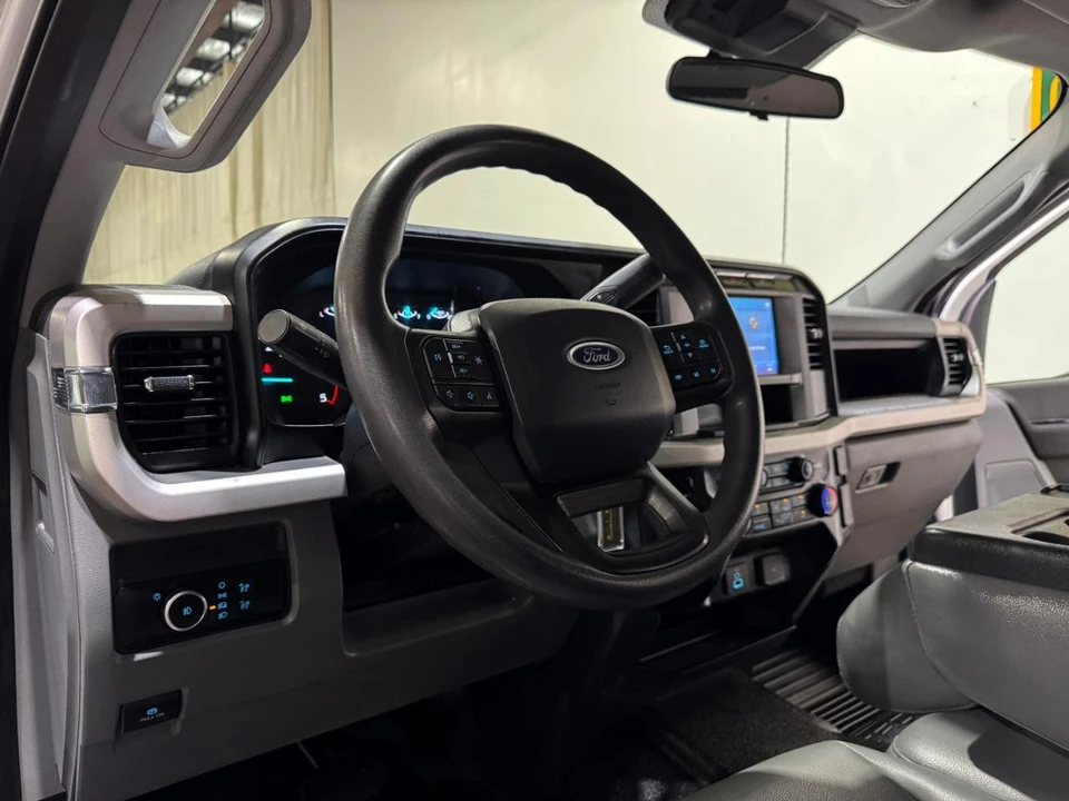 2023 Ford Super Duty 5th Gen - Image 10 of 21