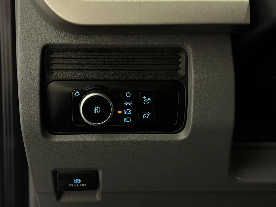 2023 Ford Super Duty 5th Gen - Image 27 of 31