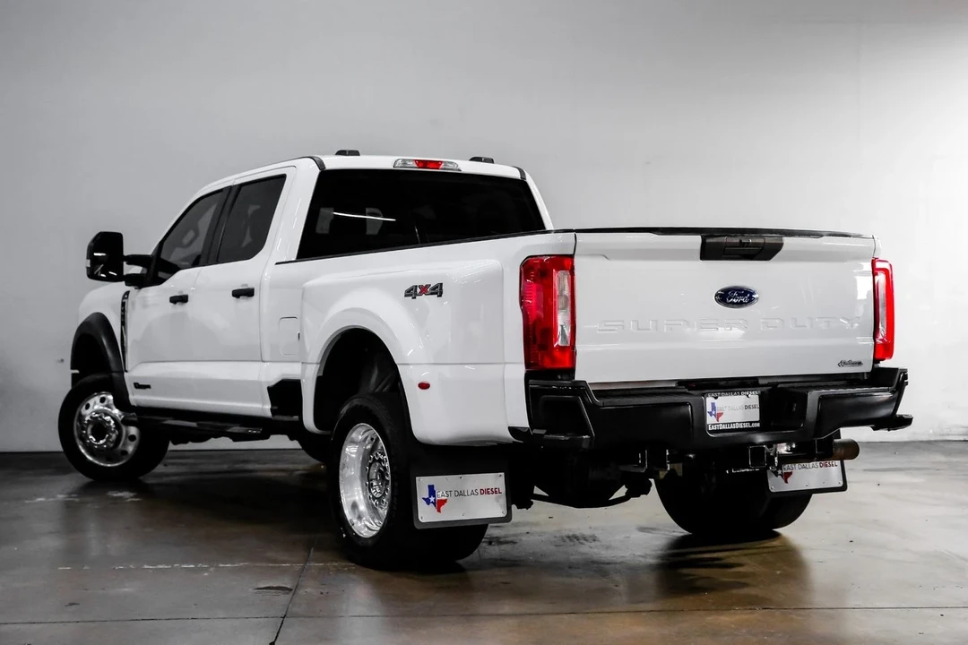2023 Ford Super Duty 5th Gen - Image 15 of 21