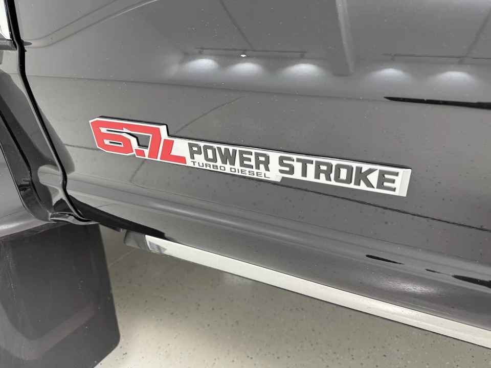 2023 Ford Super Duty 5th Gen - Image 11 of 12