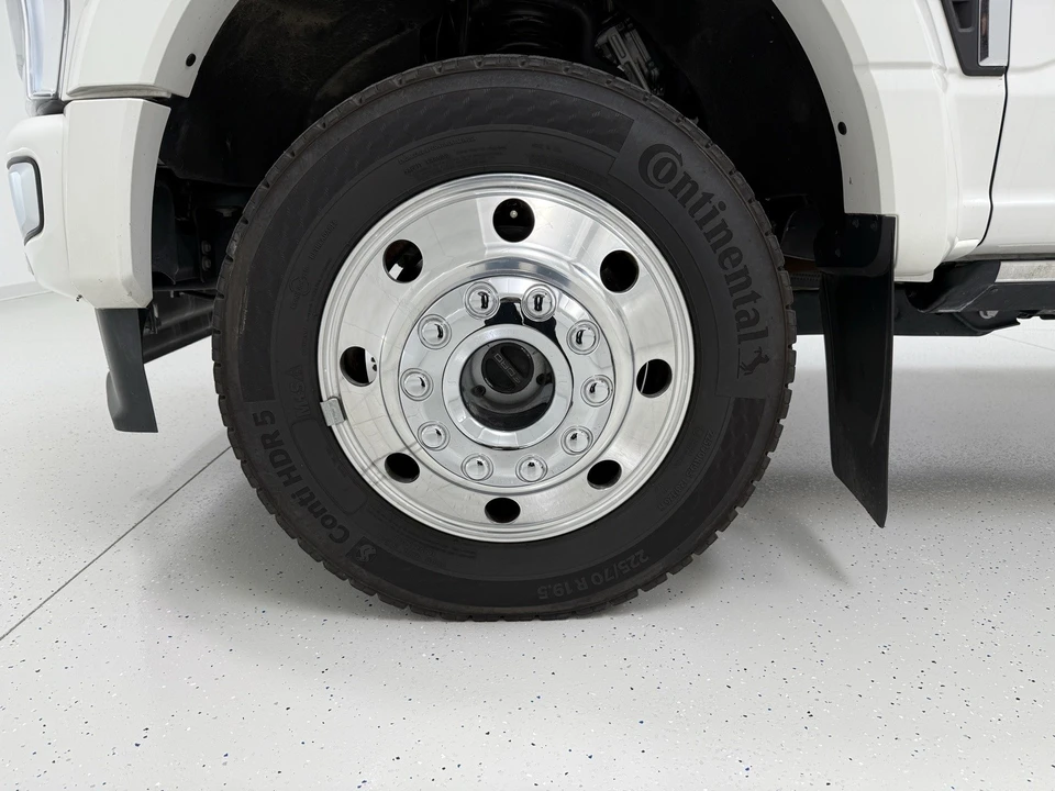 2023 Ford Super Duty 5th Gen - Image 11 of 12