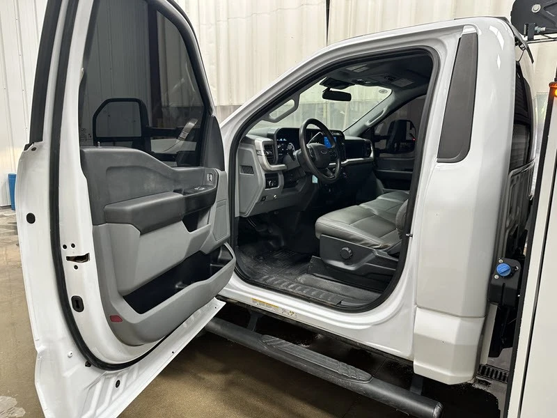 2023 Ford Super Duty 5th Gen - Image 8 of 25