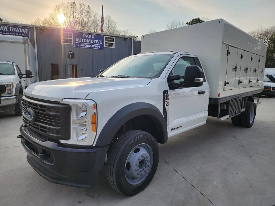 2023 Ford Super Duty 5th Gen - Image 2 of 31