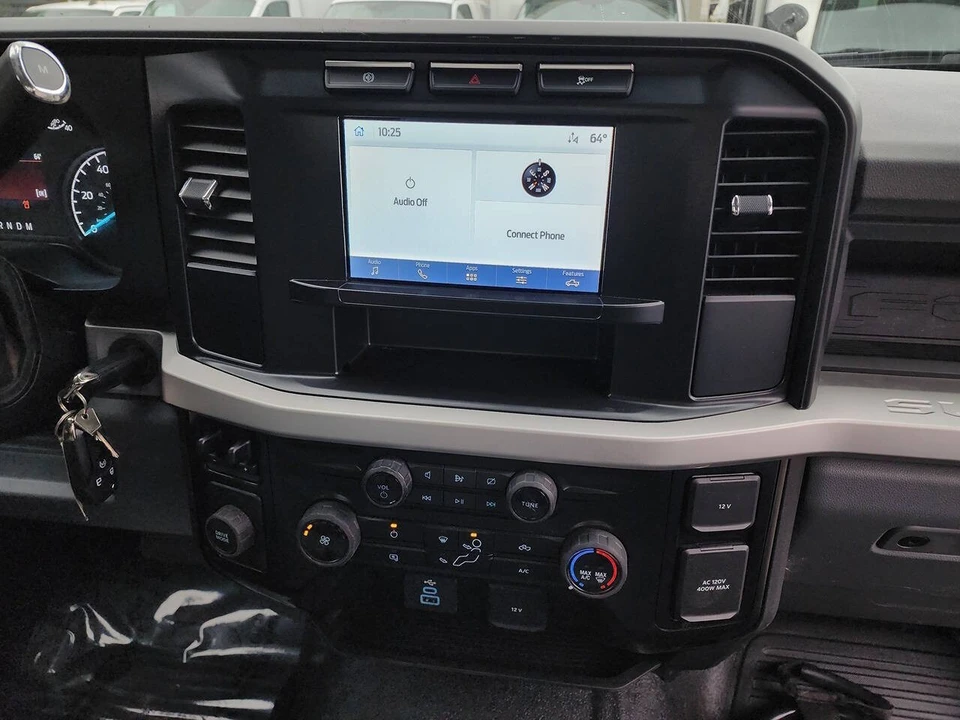 2023 Ford Super Duty 5th Gen - Image 19 of 31