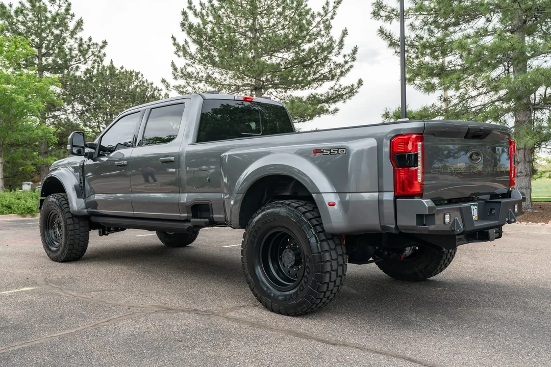 2023 Ford Super Duty 5th Gen - Image 15 of 31