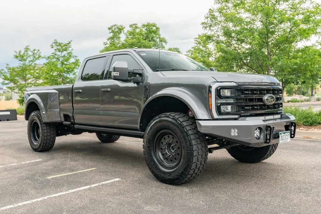 2023 Ford Super Duty 5th Gen - Image 6 of 31