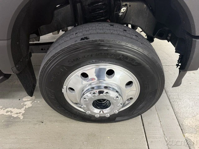 2023 Ford Super Duty 5th Gen - Image 4 of 15
