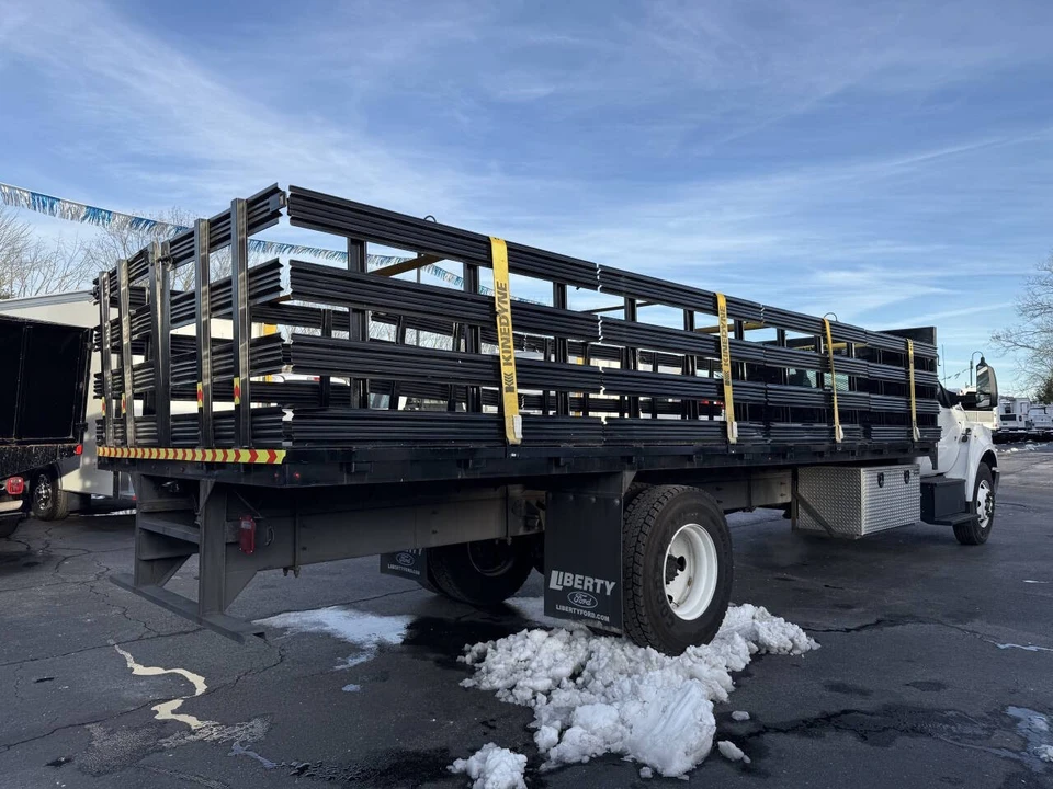 2023 Ford F-Series - Image 4 of 12