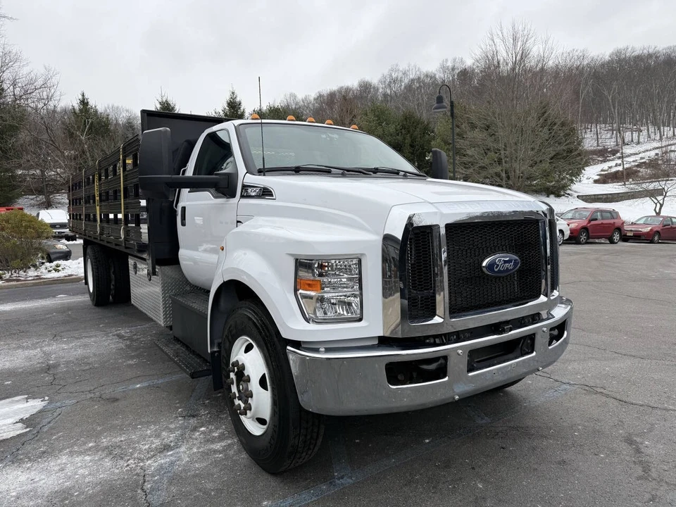 2023 Ford Super Duty 5th Gen - Image 10 of 12