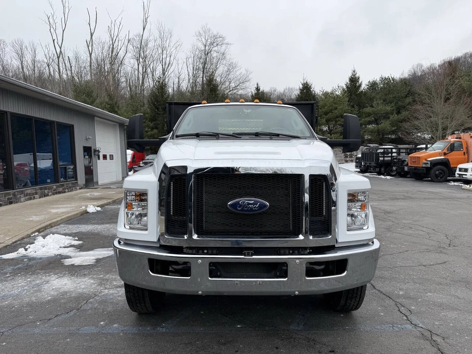 2023 Ford Super Duty 5th Gen - Image 11 of 12