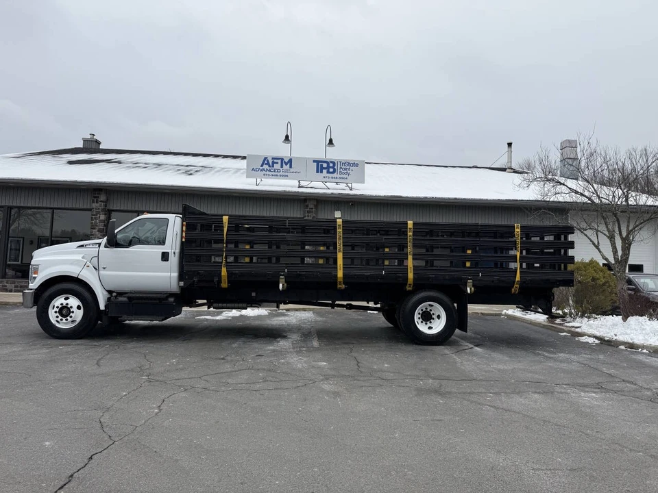 2023 Ford Super Duty 5th Gen - Image 3 of 12