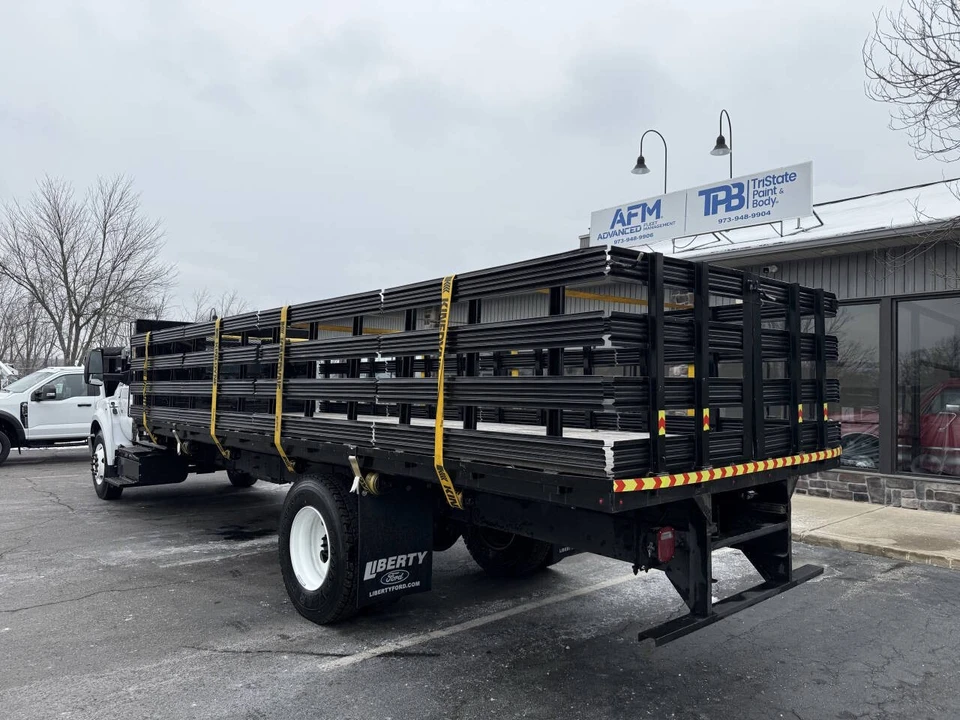 2023 Ford Super Duty 5th Gen - Image 4 of 12