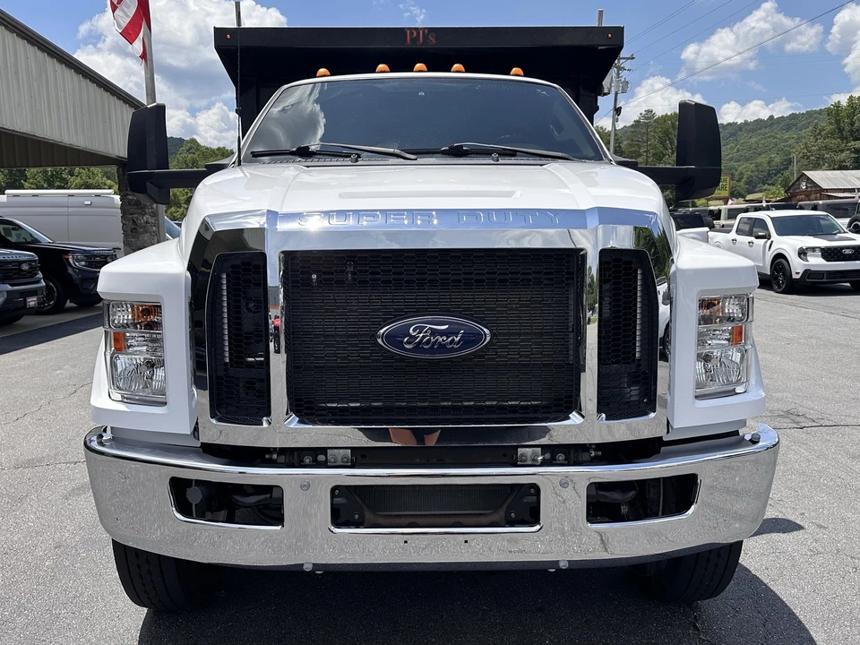 2023 Ford Super Duty 5th Gen - Image 3 of 24