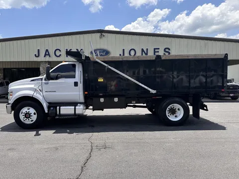 2023 Ford F-750 16Ft Dump Truck