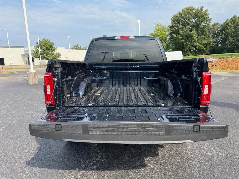 2023 Ford F-150 14th Gen - Image 9 of 31