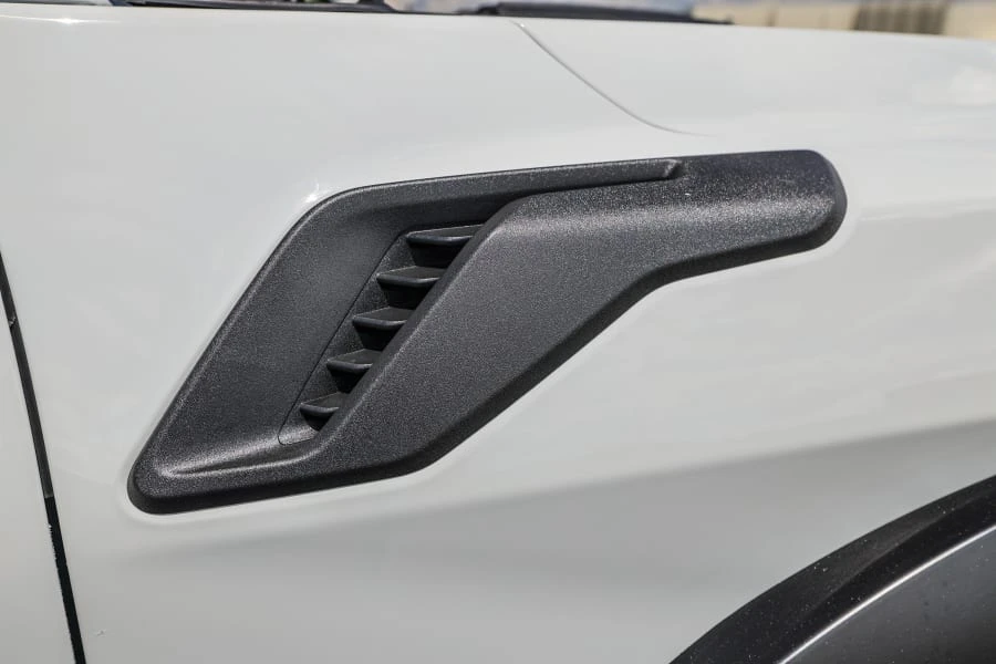 2023 Ford F-150 Raptor 14th Gen - Image 27 of 31