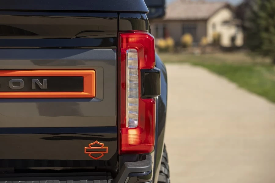 2023 Ford Super Duty 5th Gen - Image 12 of 31