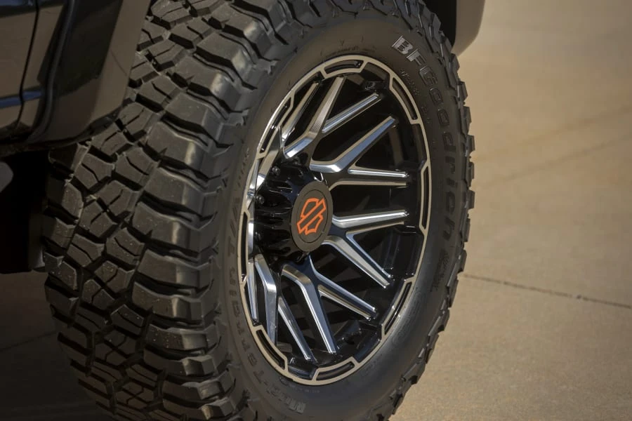 2023 Ford Super Duty 5th Gen - Image 9 of 31