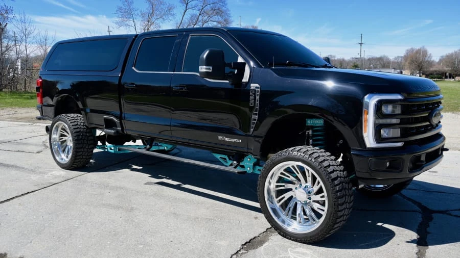 2023 Ford Super Duty 5th Gen - Image 4 of 21