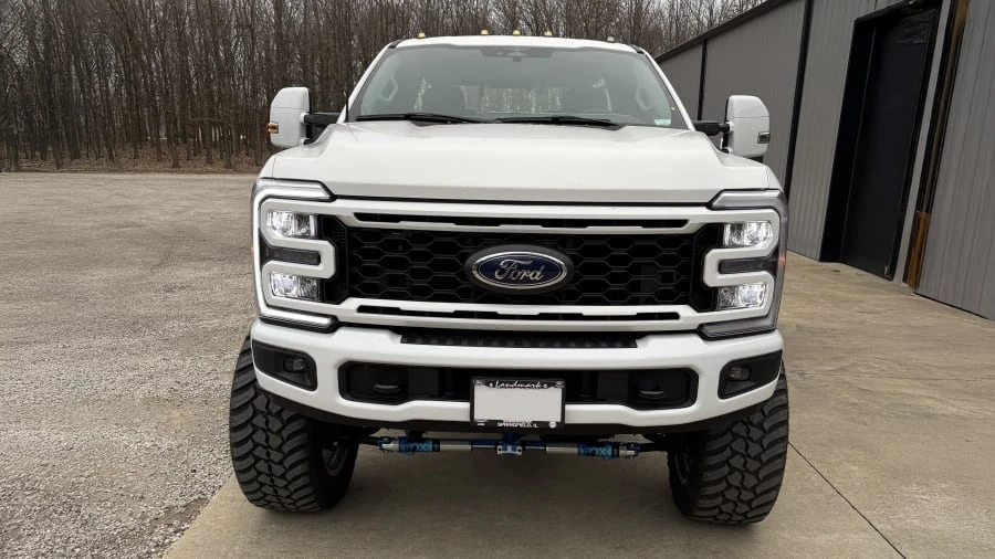 2023 Ford Super Duty 5th Gen - Image 3 of 17