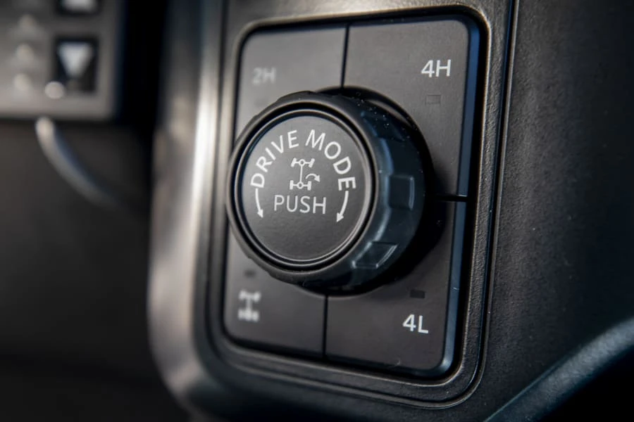 2023 Ford Super Duty 5th Gen - Image 27 of 31