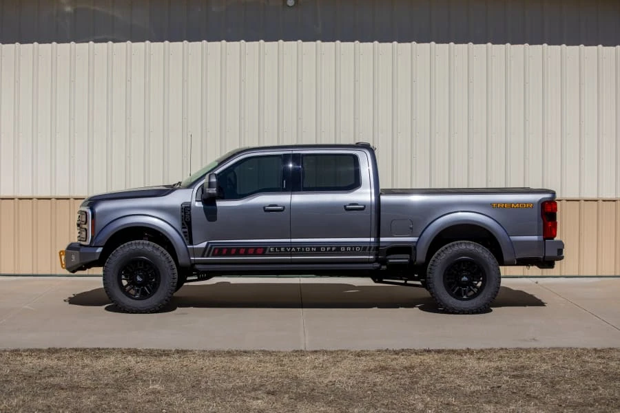 2023 Ford Super Duty 5th Gen - Image 16 of 31
