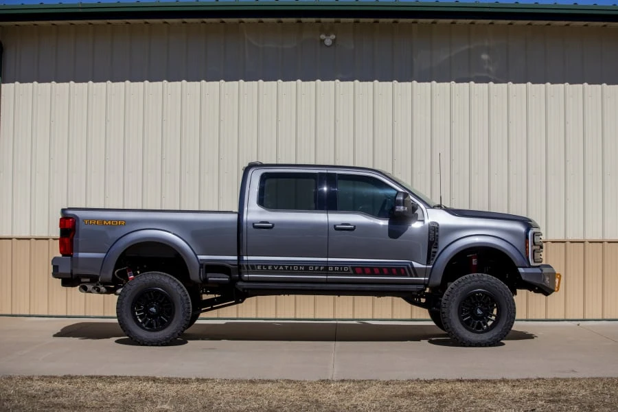 2023 Ford Super Duty 5th Gen - Image 2 of 31