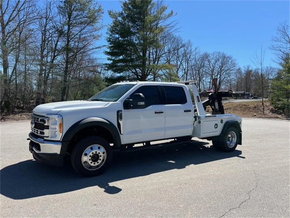 2023 Ford Super Duty 5th Gen - Image 2 of 16