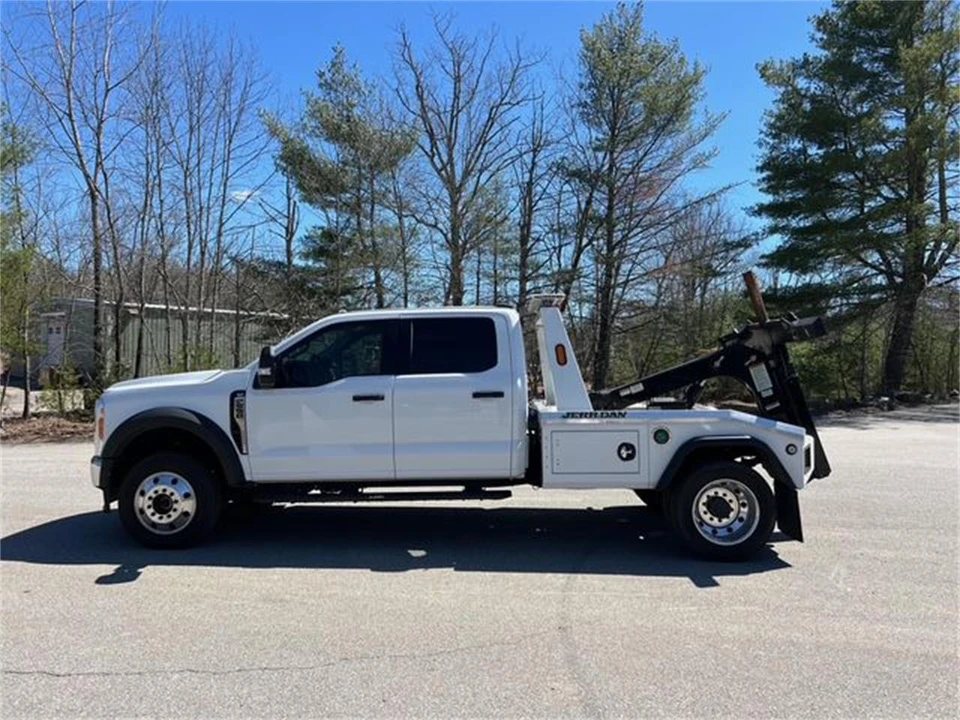 2023 Ford Super Duty 5th Gen - Image 3 of 16