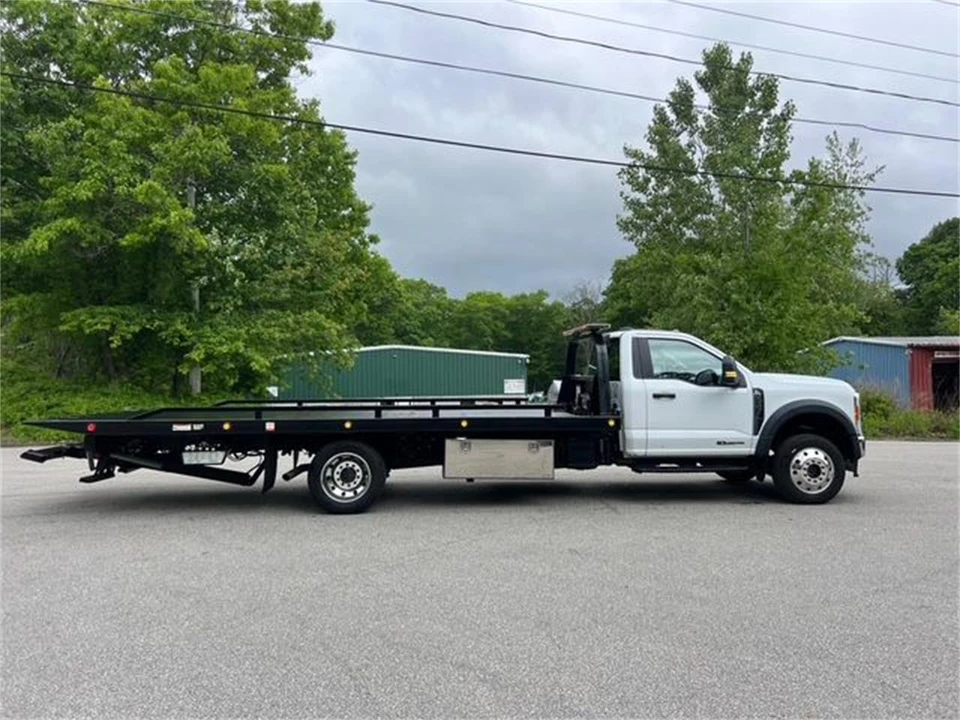 2023 Ford Super Duty 5th Gen - Image 10 of 21