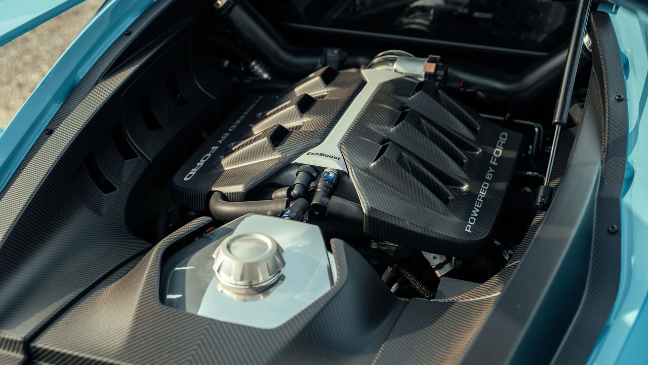 2023 Ford GT 2nd Gen - Image 7 of 31