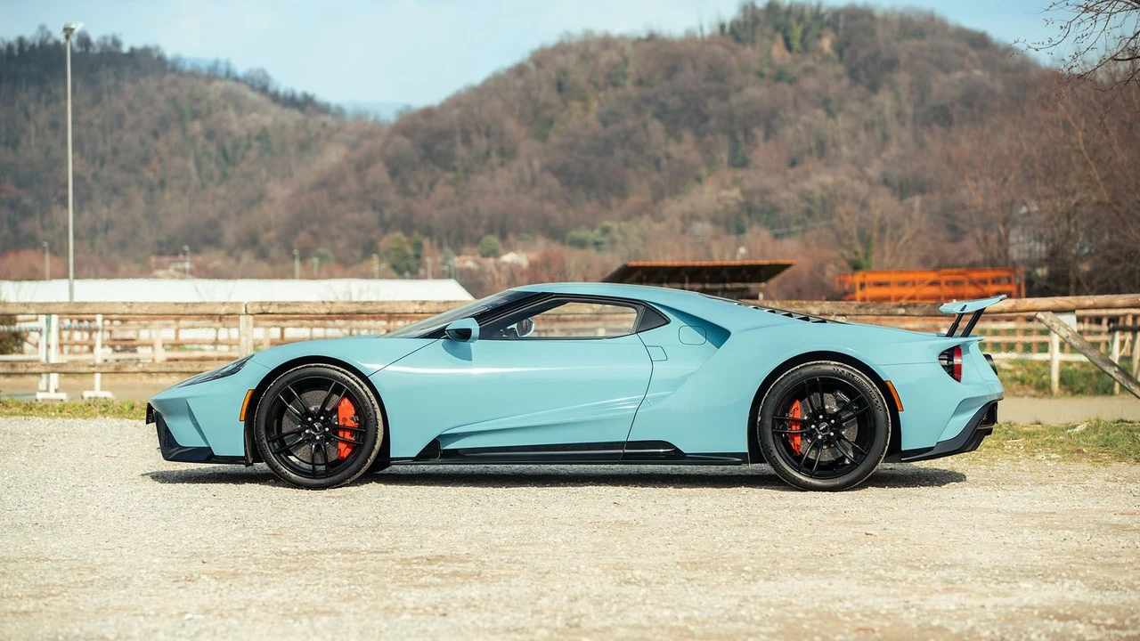 2023 Ford GT 2nd Gen - Image 10 of 31