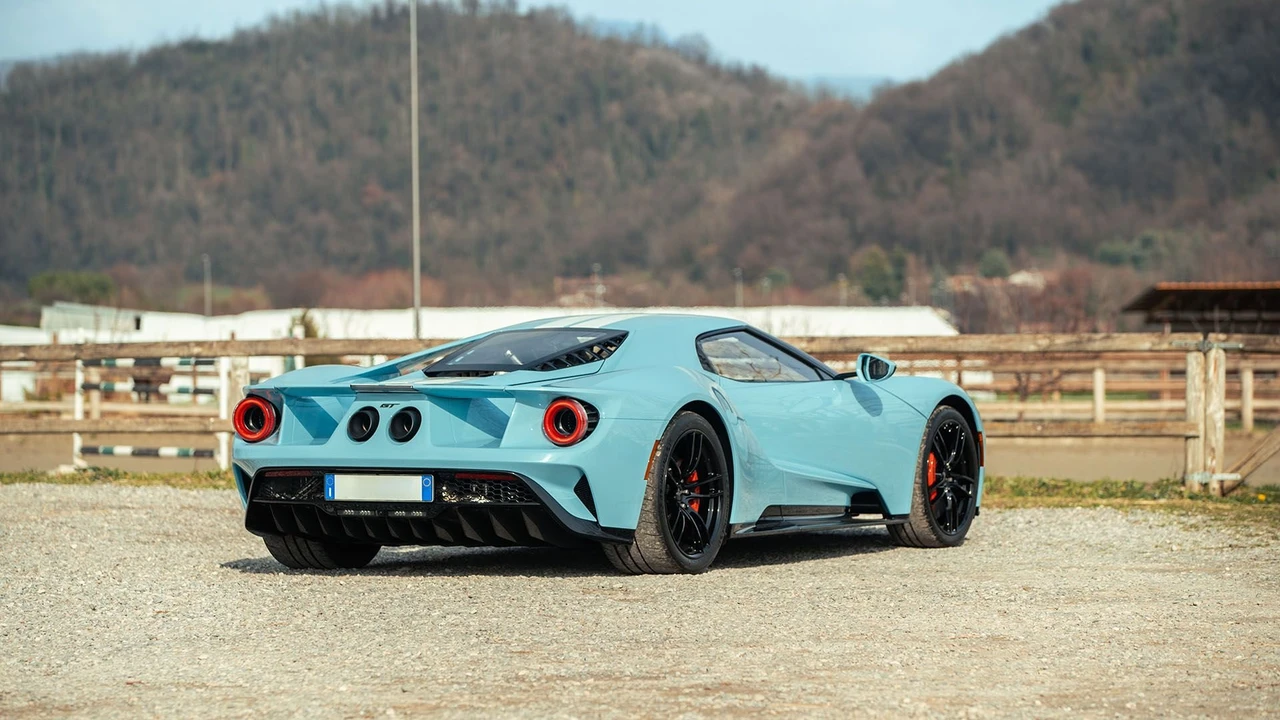 2023 Ford GT 2nd Gen - Image 13 of 31